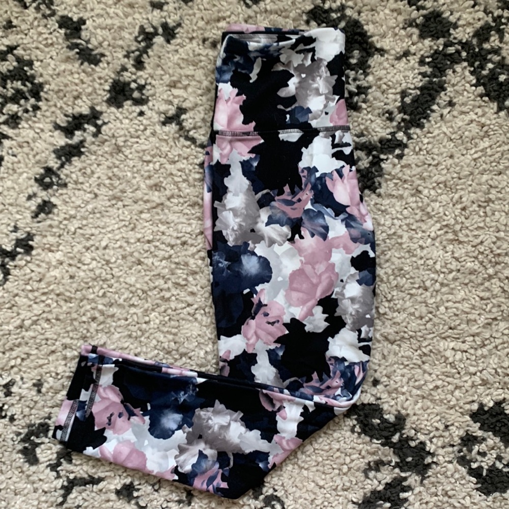 Balance Collection floral leggings